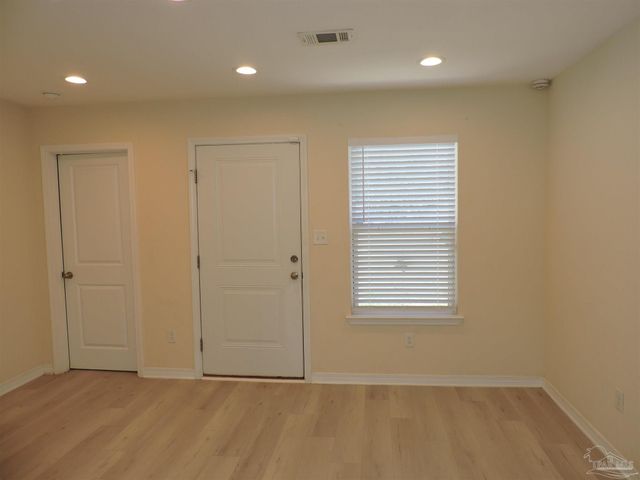 1000 Polk Ave, Pensacola, FL 32507