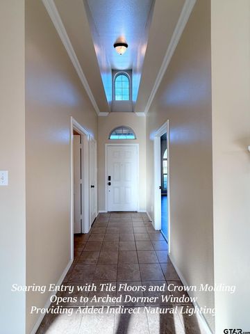 1118 E Park Dr., Lindale, TX 75771