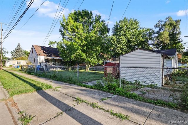 4721 Jackson Street, Dearborn Heights, MI 48125