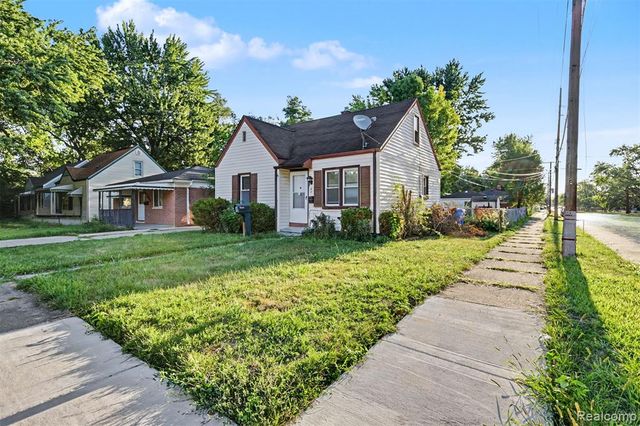 4721 Jackson Street, Dearborn Heights, MI 48125
