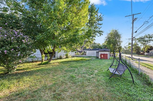 4721 Jackson Street, Dearborn Heights, MI 48125