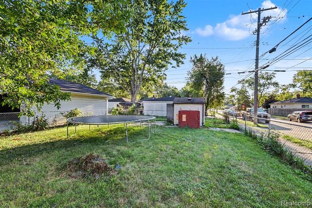 4721 Jackson Street, Dearborn Heights, MI 48125