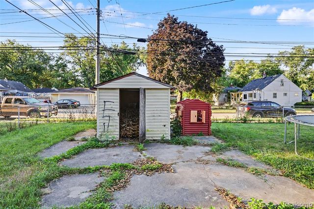 4721 Jackson Street, Dearborn Heights, MI 48125