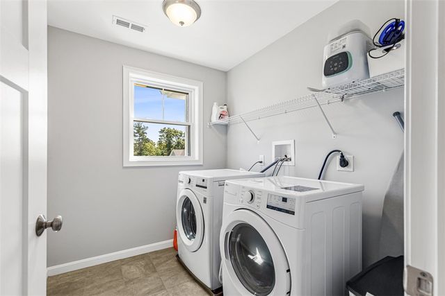 14 Minglewood Drive, Coventry, RI 02816
