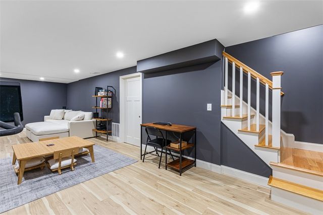 14 Minglewood Drive, Coventry, RI 02816