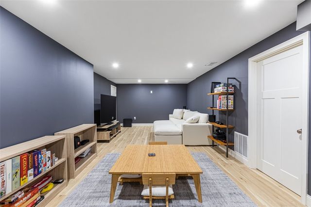 14 Minglewood Drive, Coventry, RI 02816
