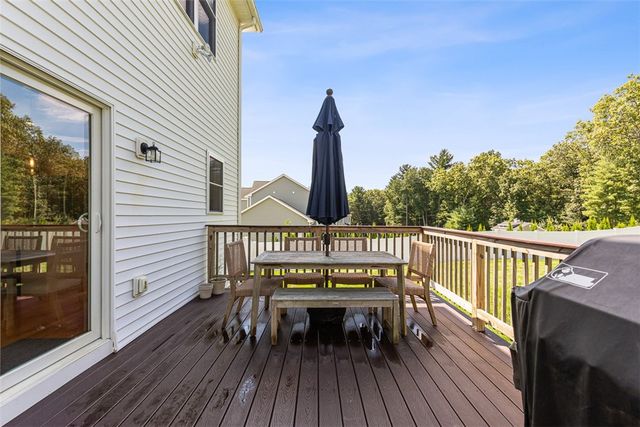 14 Minglewood Drive, Coventry, RI 02816