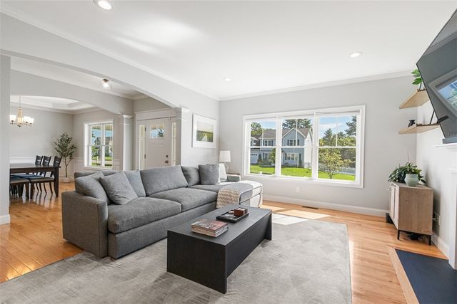 14 Minglewood Drive, Coventry, RI 02816