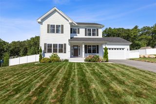 14 Minglewood Drive, Coventry, RI 02816