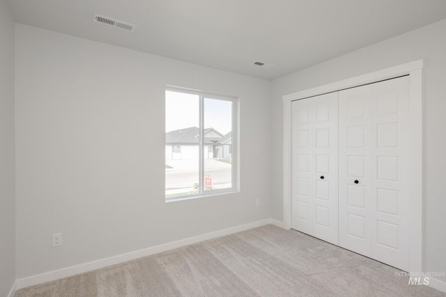 3044 E Mossy Creek Dr, Kuna, ID 83634