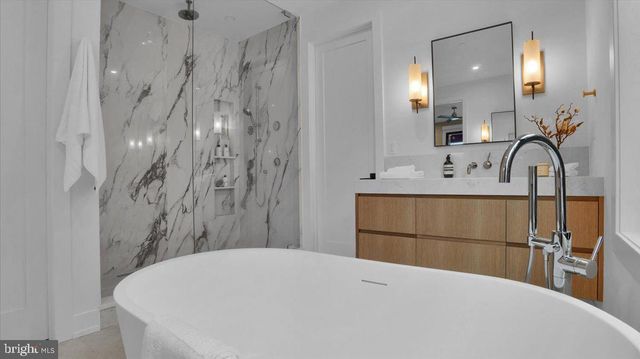 130 N MAIN STREET UNIT D, New Hope, PA 18938