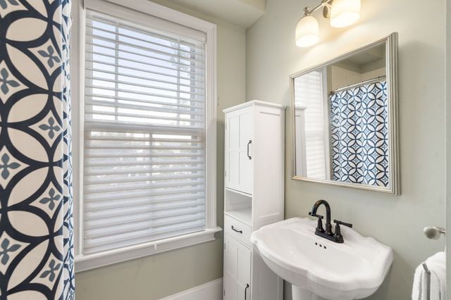 105 Pleasant St 2, Arlington, MA 02476
