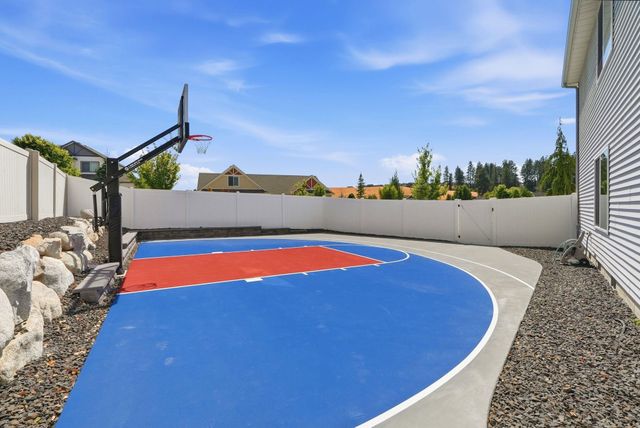 1421 S Clara Rd, Spokane, WA 99016
