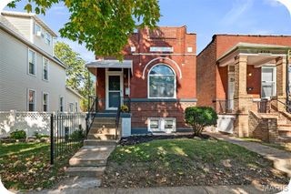 4321 Juniata Street, St Louis, MO 63116