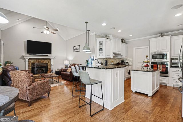 261 Chandler Walk, Loganville, GA 30052