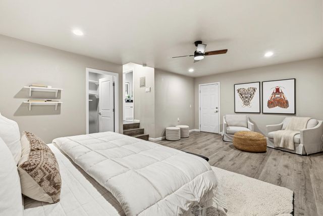 5517 Helen Way, Sacramento, CA 95822