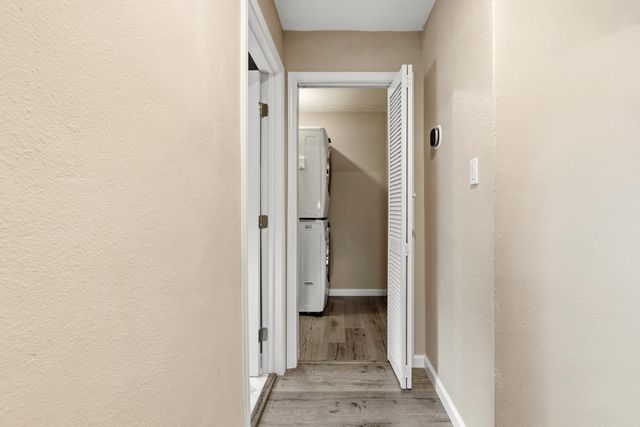 5517 Helen Way, Sacramento, CA 95822