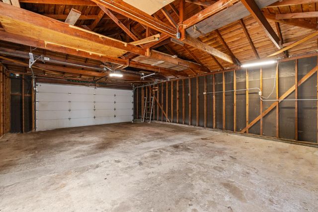 5517 Helen Way, Sacramento, CA 95822