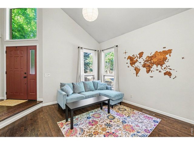 1502 River Oak Dr, Fort Collins, CO 80525