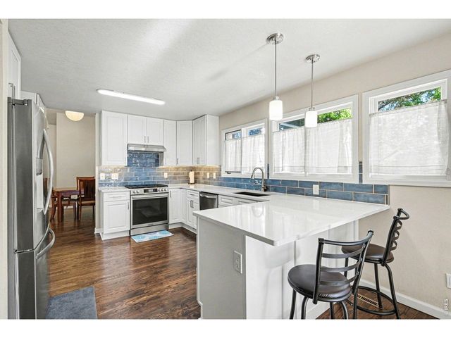 1502 River Oak Dr, Fort Collins, CO 80525