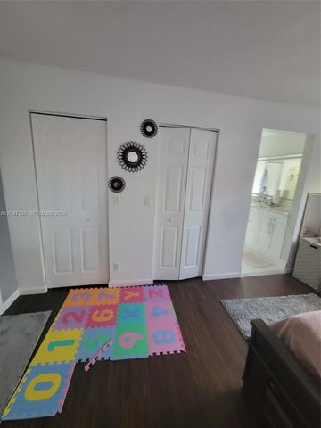 6606 Saltaire Ter, Margate, FL 33063