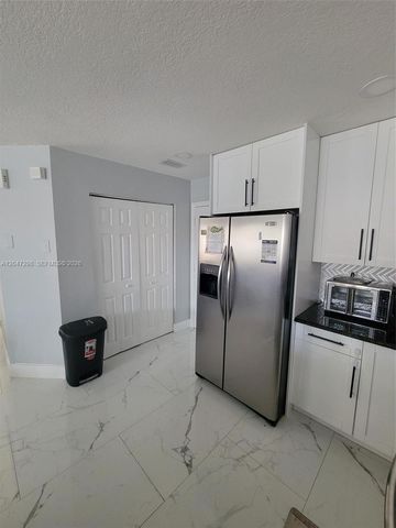 6606 Saltaire Ter, Margate, FL 33063