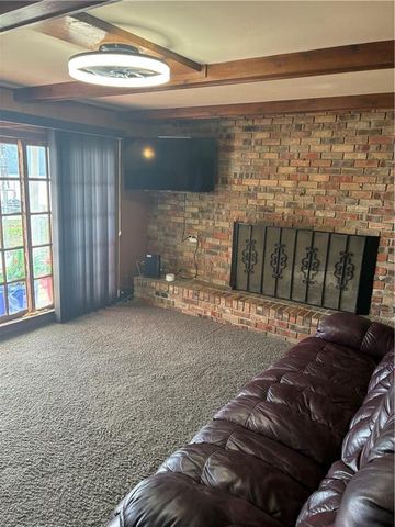 33090 Canopy Road, Lincoln, MO 65338