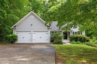 245 LONDON Lane, Hiram, GA 30141