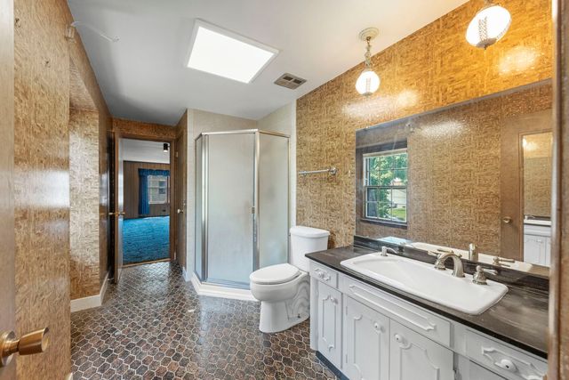 4726 Howard Avenue, Western Springs, IL 60558