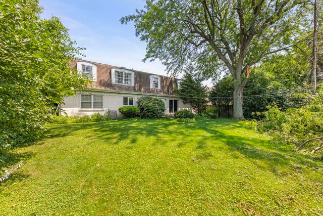 4726 Howard Avenue, Western Springs, IL 60558