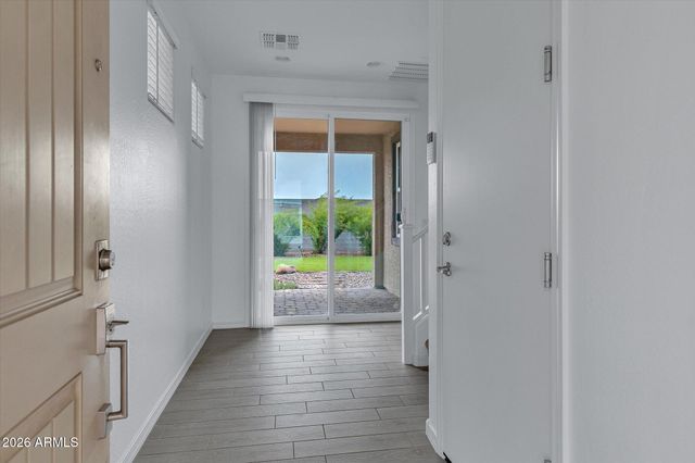 769 W FLINTLOCK Way, Chandler, AZ 85286