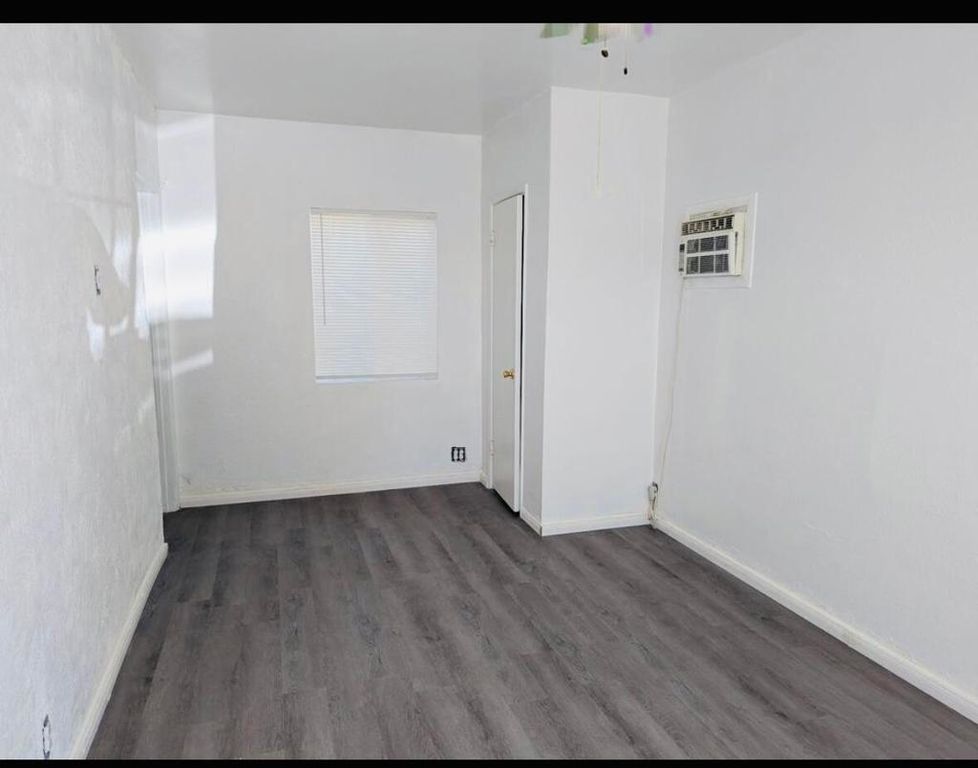 Image 19 of property listing at 66338 2nd St Street, Desert Hot Springs, CA 92240