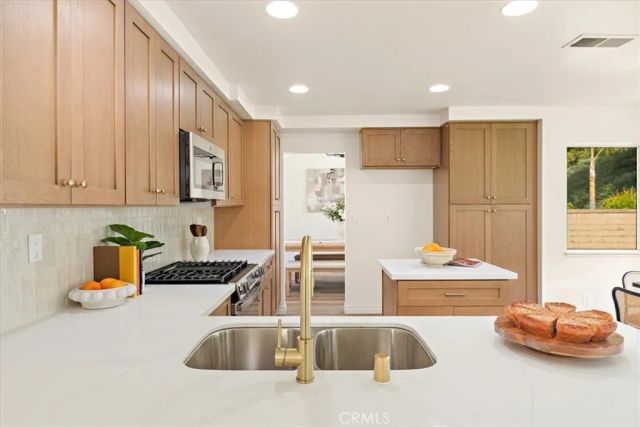 1927 Deer Haven Drive, Chino Hills, CA 91709