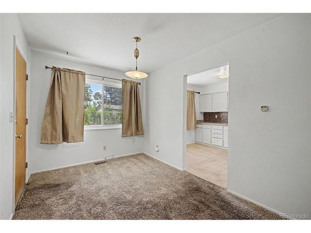 712 Lansing Dr, Colorado Springs, CO 80909