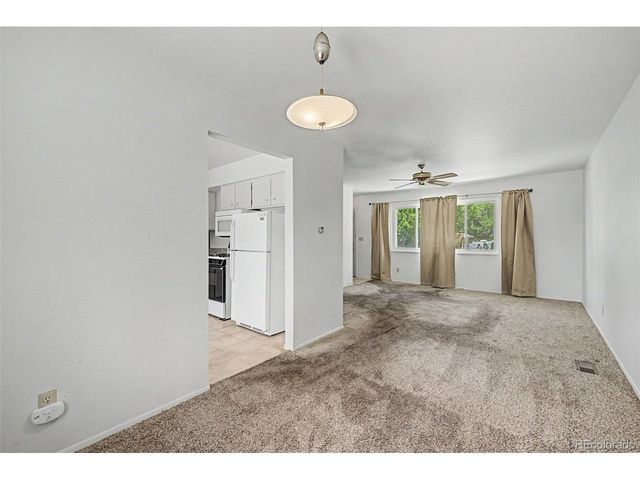 712 Lansing Dr, Colorado Springs, CO 80909