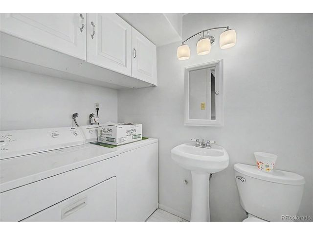 712 Lansing Dr, Colorado Springs, CO 80909