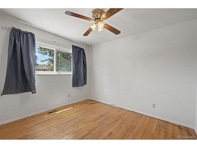 712 Lansing Dr, Colorado Springs, CO 80909