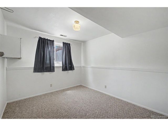 712 Lansing Dr, Colorado Springs, CO 80909