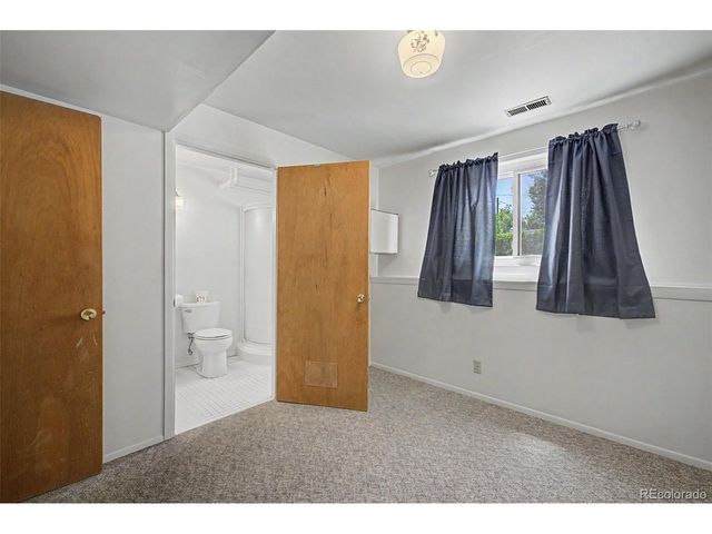 712 Lansing Dr, Colorado Springs, CO 80909
