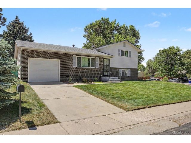 712 Lansing Dr, Colorado Springs, CO 80909