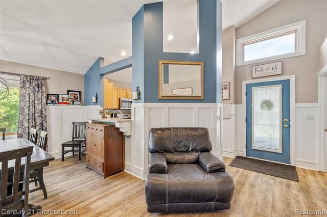 10770 Gloria Greer Lane, Holly, MI 48442