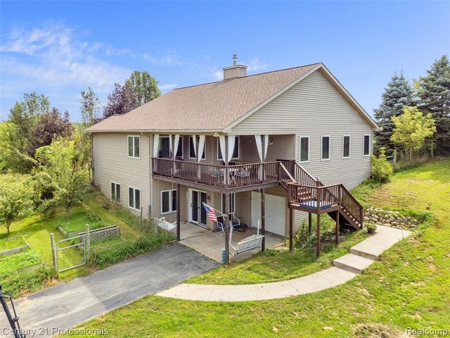 10770 Gloria Greer Lane, Holly, MI 48442