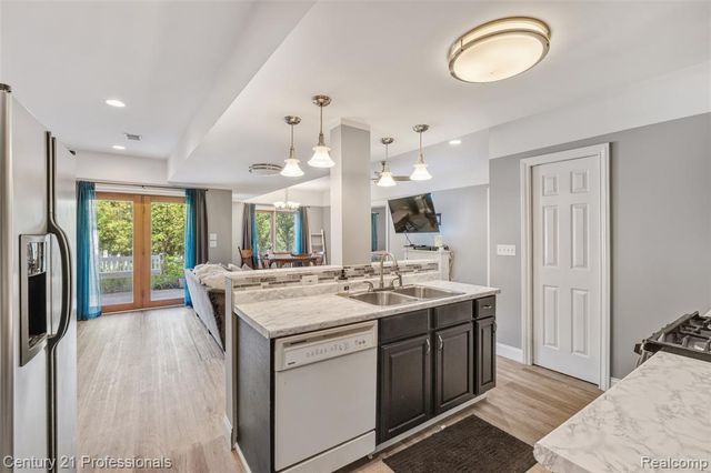 10770 Gloria Greer Lane, Holly, MI 48442