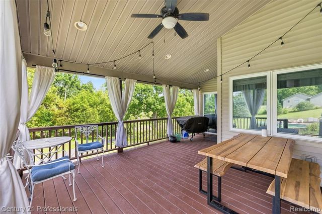 10770 Gloria Greer Lane, Holly, MI 48442