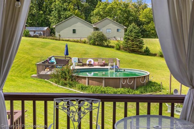 10770 Gloria Greer Lane, Holly, MI 48442