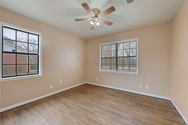 919 North Hull Street, Caldwell, TX 77836