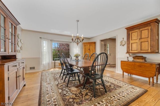44 Big Spring Rd, Tewksbury Twp., NJ 07830