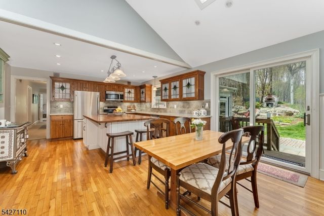 44 Big Spring Rd, Tewksbury Twp., NJ 07830