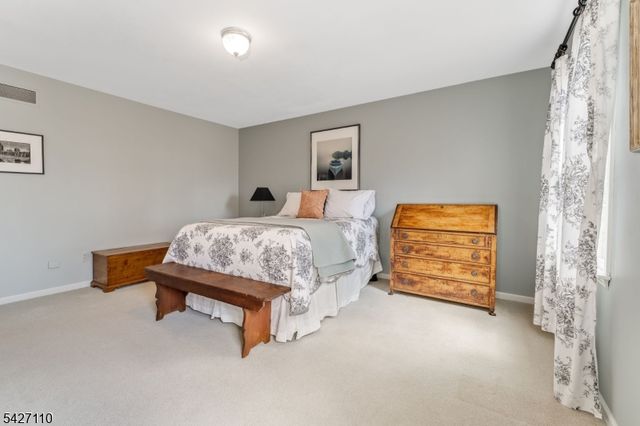 44 Big Spring Rd, Tewksbury Twp., NJ 07830
