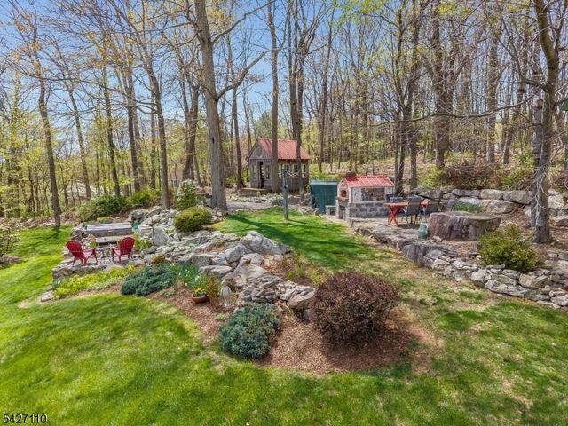 44 Big Spring Rd, Tewksbury Twp., NJ 07830